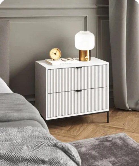 2 x premium 600 x 400 2 drawer pedastals .sold In pairs