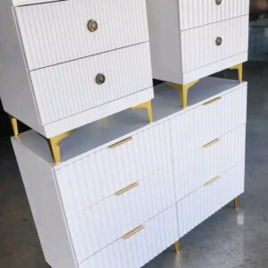 chest of drawer plus 2 pedastals